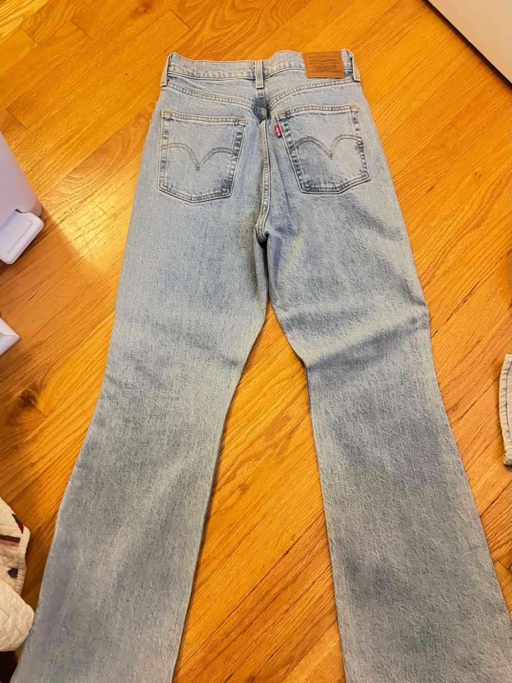 Levi's Women's Light Blue rib cages flare jeans